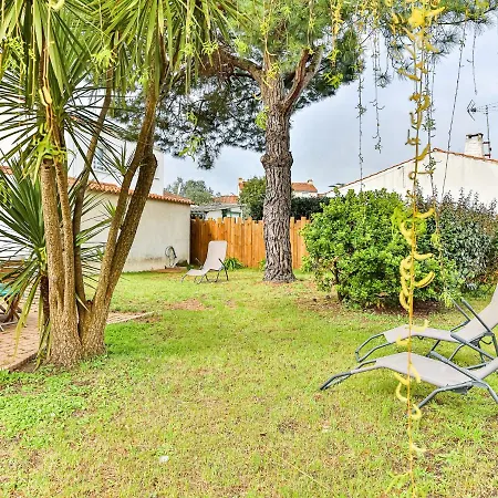 Charmante Maisonnette De 35m2 A St Hilaire De Riez Saint-Hilaire-de-Riez